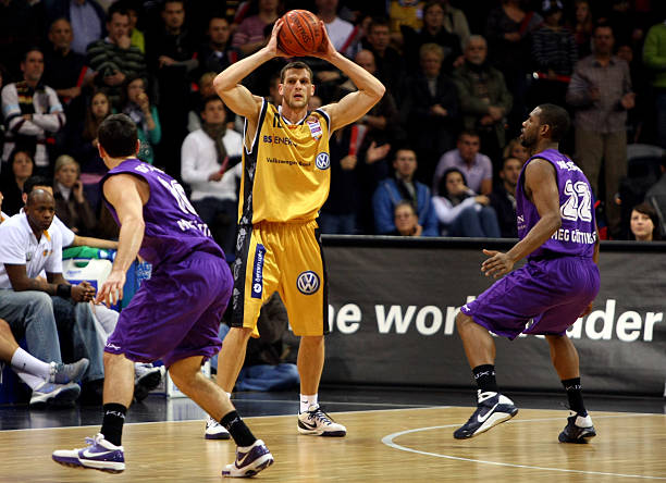 屈的拼搏精 屈的拼搏精