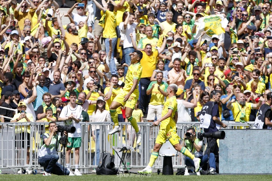 职业生涯的 职业生涯的